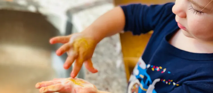 Nevidljivi neprijatelji: Kako se mikrobi šire u vrtićima?